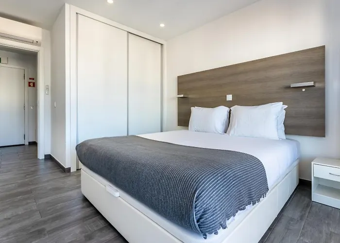 Apartment Red Velvet 1 Bdr Flat With Balcony By Lovelystay Portimao