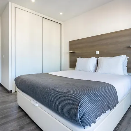 Apartment Red Velvet 1 Bdr Flat With Balcony By Lovelystay Portimao