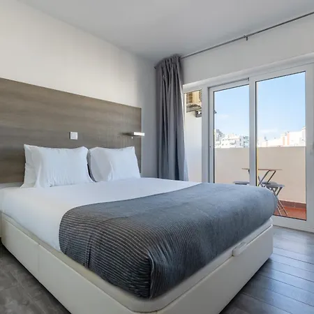 Red Velvet 1 Bdr Flat With Balcony By Lovelystay Apartment Portimao