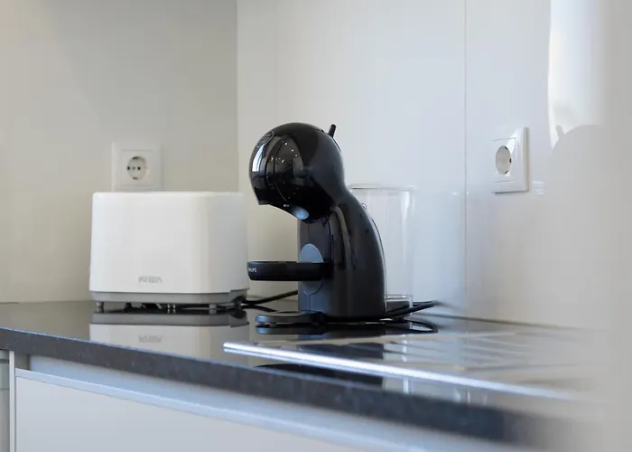 Red Velvet 1 Bdr Flat With Balcony By Lovelystay Portimão